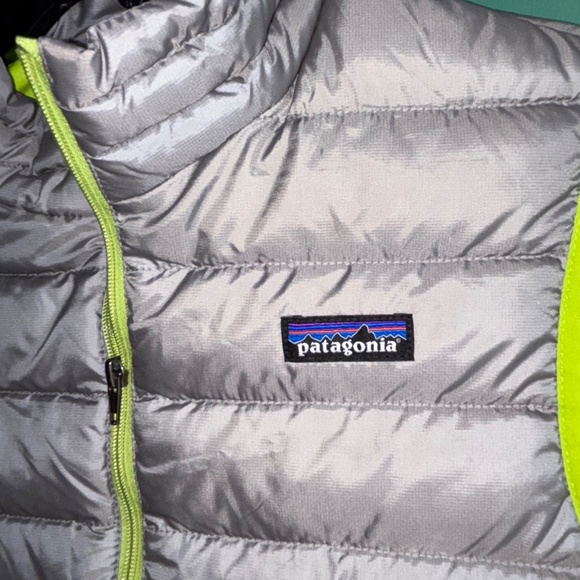 Patagonia Kids Gray and Neon Yellow Vest - Picture 5 of 10